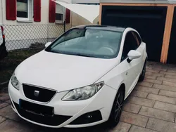 Weiß Gebraucht 2008 Seat Ibiza Limousine | 3.800 € (Etwas zu teuer)