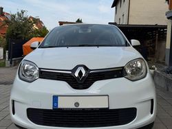 Weiß Gebraucht 2020 Renault Twingo LIMITED Kleinwagen | 10.000 € (Fairer Preis)