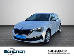 Candyweiss Gebraucht 2022 Skoda Scala Clever Kleinwagen | 17.930 € (Fairer Preis)