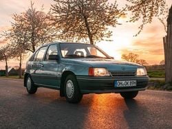 Blau Gebraucht 1989 Opel Kadett Limousine | 3.950 €