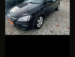 Schwarz Gebraucht 2006 Opel Corsa Basis Kleinwagen | 500 € (Guter Preis)