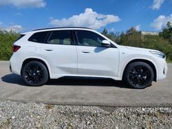 Weiß Gebraucht 2024 BMW iX1 M Sport SUV | 39.990 € (Superpreis)