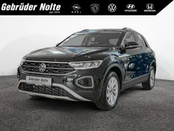 Schwarz / Neu 2025 VW T-Roc Goal SUV | 31.950 € (Guter Preis)