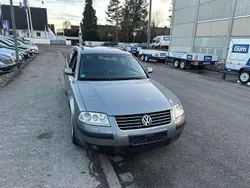 Urbangrey metallic Gebraucht 2003 VW Passat Trendline Kombi | 1.950 € (Fairer Preis)