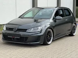 Grau Gebraucht 2015 VW Golf VII GTD Limousine | 10.000 € (Guter Preis)