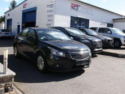 Karbonschw graphitschw midnigh Gebraucht 2011 Chevrolet Cruze Limousine | 4.600 € (Fairer Preis)
