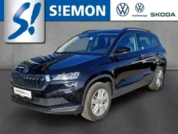 Schwarz Gebraucht 2024 Skoda Karoq Selection SUV | 28.430 € (Guter Preis)