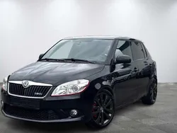 Schwarzmagic perleffekt Gebraucht 2012 Skoda Fabia RS Kleinwagen | 6.950 € (Fairer Preis)