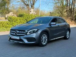 Grau Gebraucht 2019 Mercedes GLA220 AMG SUV | 23.500 € (Guter Preis)