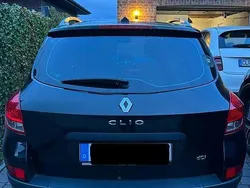 Schwarz Gebraucht 2012 Renault Clio GrandTour Expression Kombi | 4.100 € (Fairer Preis)