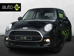 Schwarz Gebraucht 2017 Mini ONE Kleinwagen | 12.200 € (Teuer)
