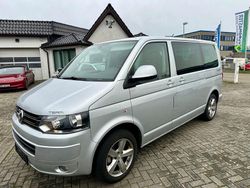 Reflexsilber Gebraucht 2011 VW Transporter Team Van | 16.998 €