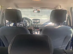 Blau Gebraucht 2010 Renault Mégane III Expression Limousine | 1.800 € (Guter Preis)