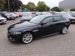 Schwarz Gebraucht 2017 Jaguar XE R-Sport Limousine | 16.400 € (Fairer Preis)