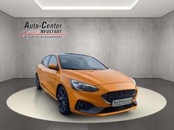 Tropicalorange metallic Gebraucht 2019 Ford Focus ST Kleinwagen | 20.980 € (Fairer Preis)