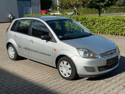 Silber Gebraucht 2007 Ford Fiesta Fun X Kleinwagen | 2.500 € (Etwas zu teuer)