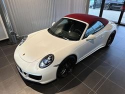 Weiß Gebraucht 2017 Porsche 911 Carrera 4 GTS Cabrio | 130.991 € (Etwas zu teuer)