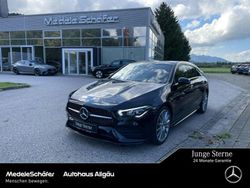 Lack kosmosschwarz (metallic) Gebraucht 2022 Mercedes CLA200 AMG Kombi | 30.840 € (Fairer Preis)