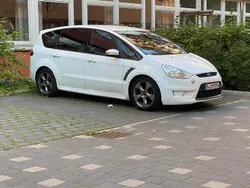 Weiß Gebraucht 2010 Ford S-MAX S Van / Kleinbus | 7.000 € (Fairer Preis)