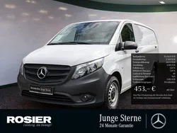 Weiss / arktikweiss Gebraucht 2022 Mercedes Vito Van / Kleinbus | 30.214 € (Guter Preis)