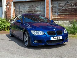 Blau Gebraucht 2011 BMW 335 Comfort Edition Coupé | 24.000 € (Teuer)