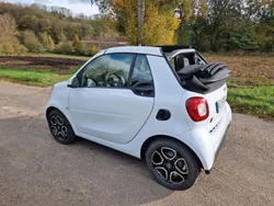 Weiß Gebraucht 2019 Smart ForTwo Electric Drive Cabrio | 10.690 € (Fairer Preis)