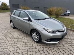 Grau Gebraucht 2016 Toyota Auris Edition-S Limousine | 10.990 € (Fairer Preis)