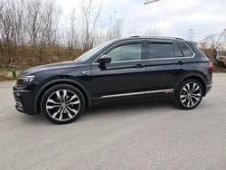 Schwarz Gebraucht 2018 VW Tiguan Highline SUV | 26.900 € (Fairer Preis)