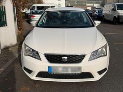 Weiß Gebraucht 2015 Seat Leon Limousine | 6.350 €