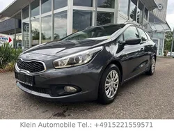 Grau Gebraucht 2014 Kia Ceed Sportswagon Kombi | 6.999 € (Fairer Preis)