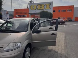 Grau Gebraucht 2004 Citroën C3 Kleinwagen | 1.350 €