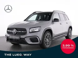Grau Gebraucht 2025 Mercedes GLB180 AMG SUV | 46.885 € (Teuer)