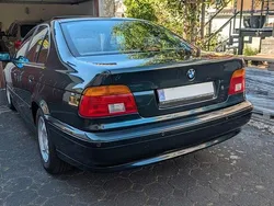 Grün Gebraucht 2000 BMW 520 Limousine | 2.400 € (Etwas zu teuer)