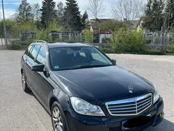 Schwarz Gebraucht 2013 Mercedes C200 Kombi | 7.739 € (Fairer Preis)