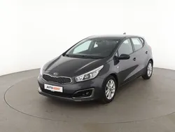 Grau Gebraucht 2018 Kia Ceed Edition 7 Limousine | 12.130 € (Fairer Preis)
