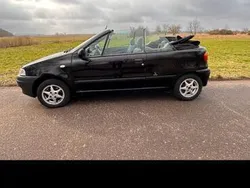 Schwarz Gebraucht 2000 Fiat Punto Cabriolet Cabrio | 1.100 €