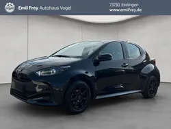 Mysticschwarz mica Gebraucht 2023 Toyota Yaris Basis Limousine | 16.990 € (Fairer Preis)