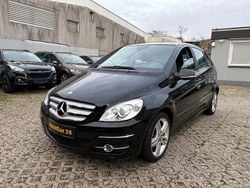 Schwarz Gebraucht 2010 Mercedes B180 Sport Van / Kleinbus | 4.450 € (Fairer Preis)