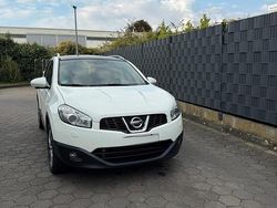 Weiß Gebraucht 2012 Nissan Qashqai SUV | 8.100 € (Fairer Preis)