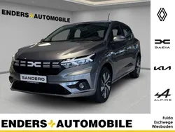 Grau Gebraucht 2024 Dacia Sandero Expression Kleinwagen | 16.980 € (Guter Preis)