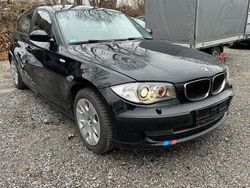 Schwarz Gebraucht 2009 BMW 118 Advantage Kleinwagen | 2.750 € (Superpreis)
