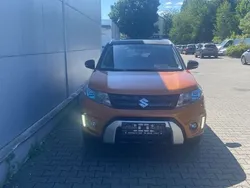 Orange Gebraucht 2017 Suzuki Vitara Comfort+ SUV | 14.999 € (Etwas zu teuer)