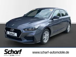 Grau Gebraucht 2020 Hyundai i30 N Line Limousine | 17.290 € (Fairer Preis)