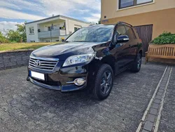 Schwarz Gebraucht 2011 Toyota RAV4 Life SUV | 9.000 € (Fairer Preis)
