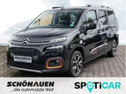 Schwarz Gebraucht 2023 Citroën Berlingo PureTech Van / Kleinbus | 25.490 € (Fairer Preis)
