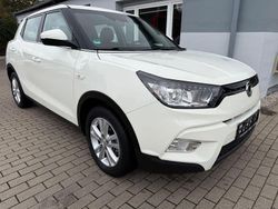 Weiß Gebraucht 2017 Ssangyong (KGM) Tivoli Quartz SUV | 9.990 €