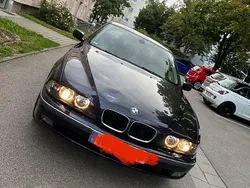 Blau Gebraucht 2000 BMW 523 Limousine | 1.600 € (Guter Preis)