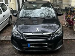 Schwarz Gebraucht 2015 Peugeot 108 Active Kleinwagen | 5.800 € (Guter Preis)