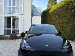 Schwarz Gebraucht 2022 Tesla Model Y RWD SUV | 36.500 € (Teuer)