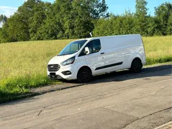 Weiß Gebraucht 2020 Ford Transit Custom Van / Kleinbus | 12.900 €